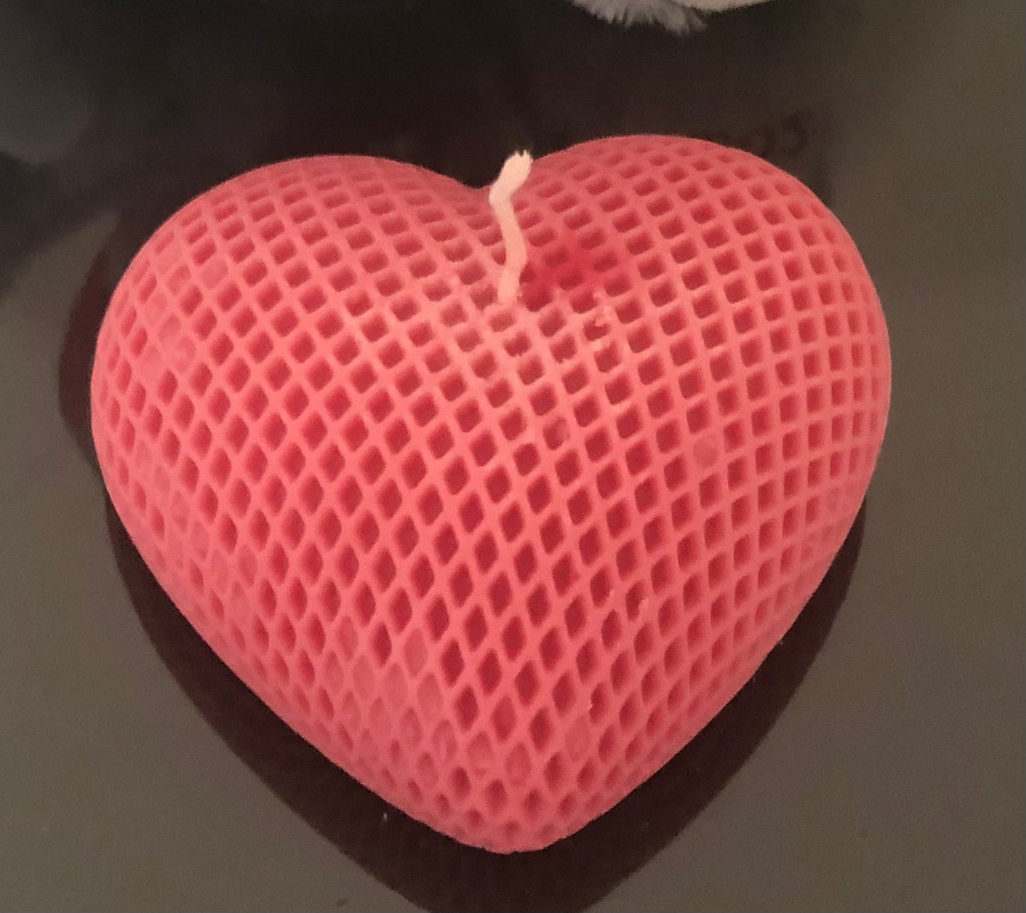 Red Berries Heart Candle